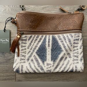 Myra cross body purse